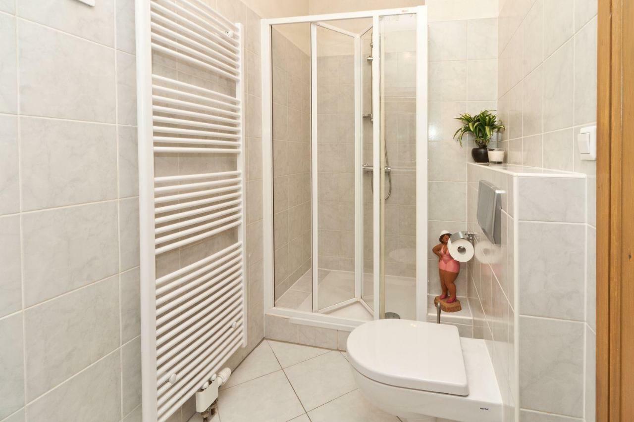 Apartmenthaus Im Hollaendischen Viertel Potsdam Bagian luar foto